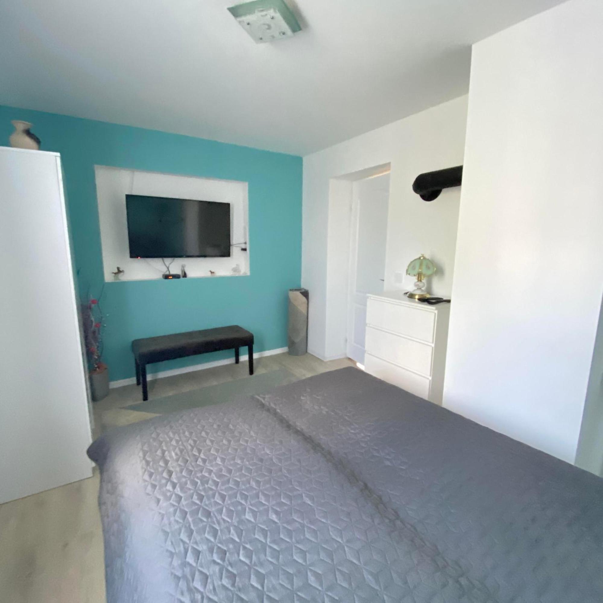 Perla Vendeghaz Igal Apartamento Exterior foto
